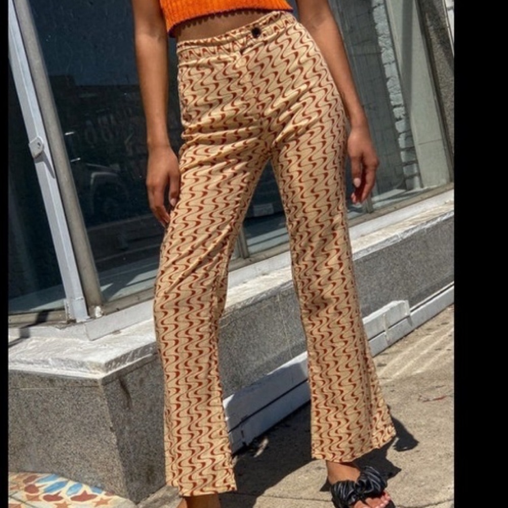 Gimaguas Disco Waves brick red/cream pants size small